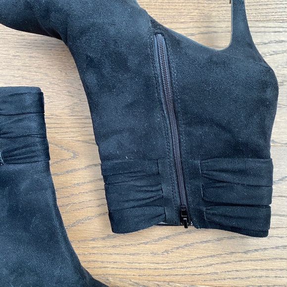 Black suede booties - Picture 5 of 6